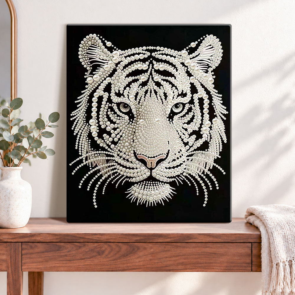 Finished pearl tiger portrait pearl diamond painting artwork displayed as home decor